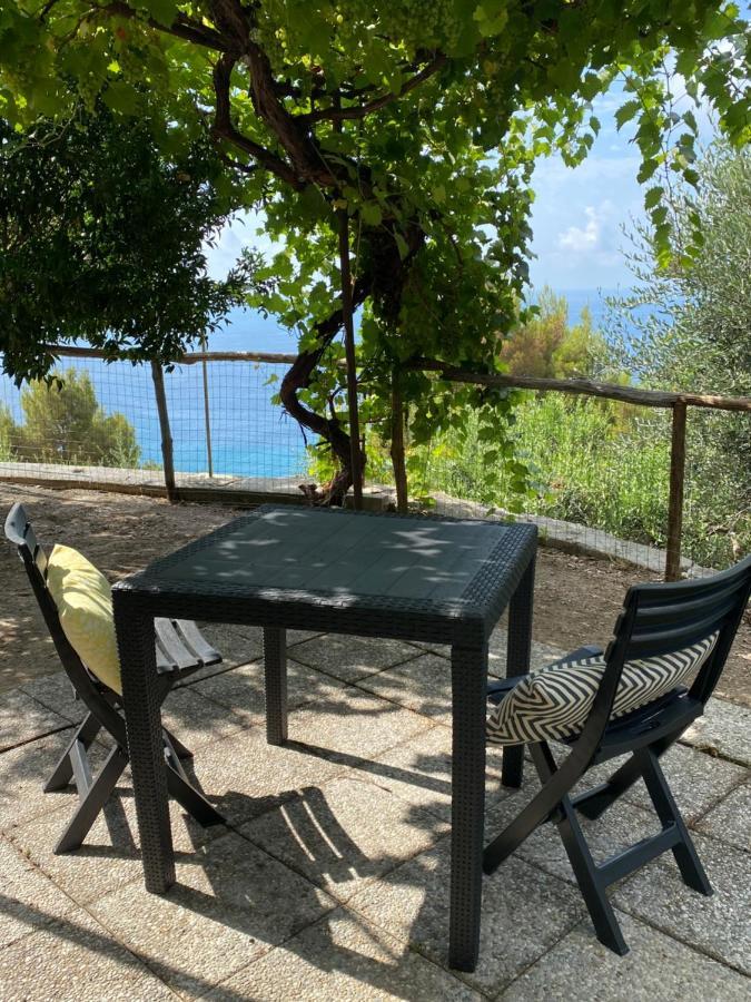 “Da Senso” Relax Nel Verde Vista Mare Finale Ligure Exterior photo